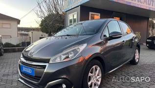 Peugeot 208 de 2015