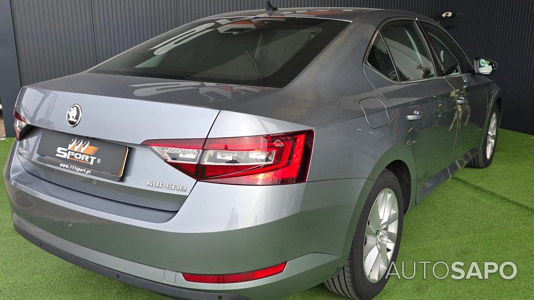 Skoda Superb de 2016