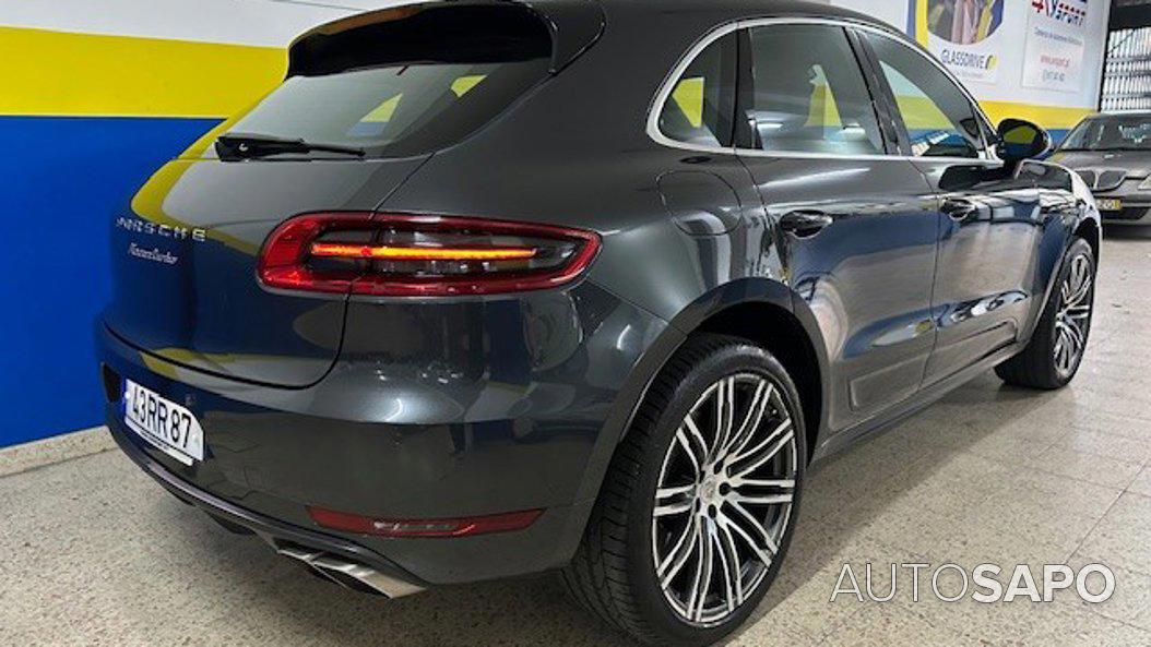 Porsche Macan Turbo de 2016