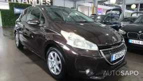 Peugeot 208 de 2012