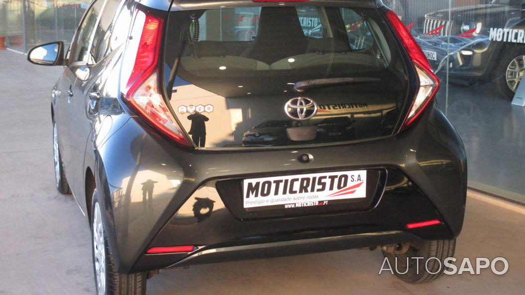 Toyota Aygo 1.0 X-Play+X-Touch de 2020