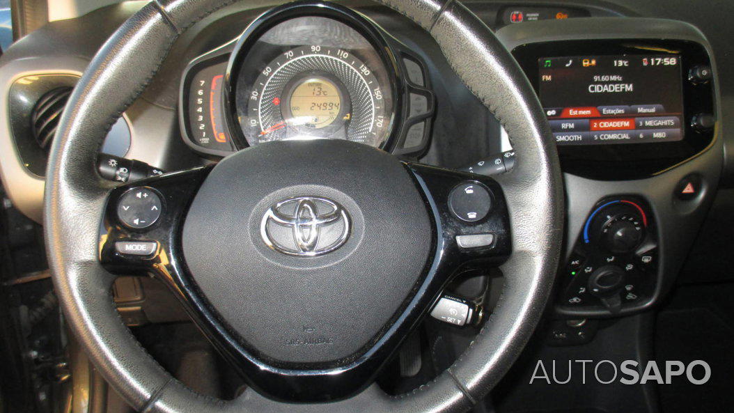 Toyota Aygo 1.0 X-Play+X-Touch de 2020