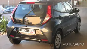 Toyota Aygo 1.0 X-Play+X-Touch de 2020