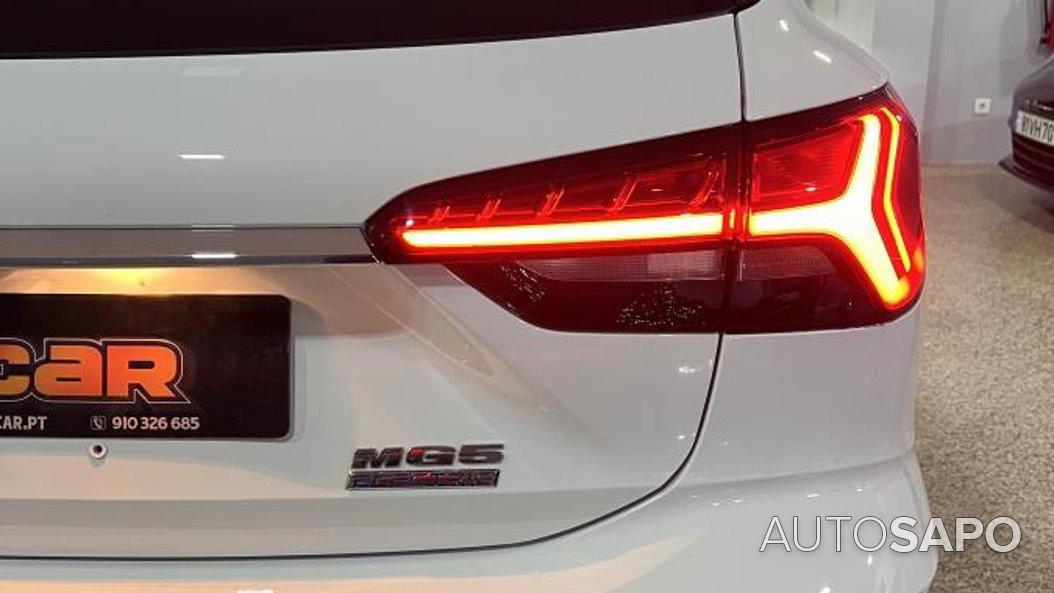 MG MG5 51kWh LUX de 2022