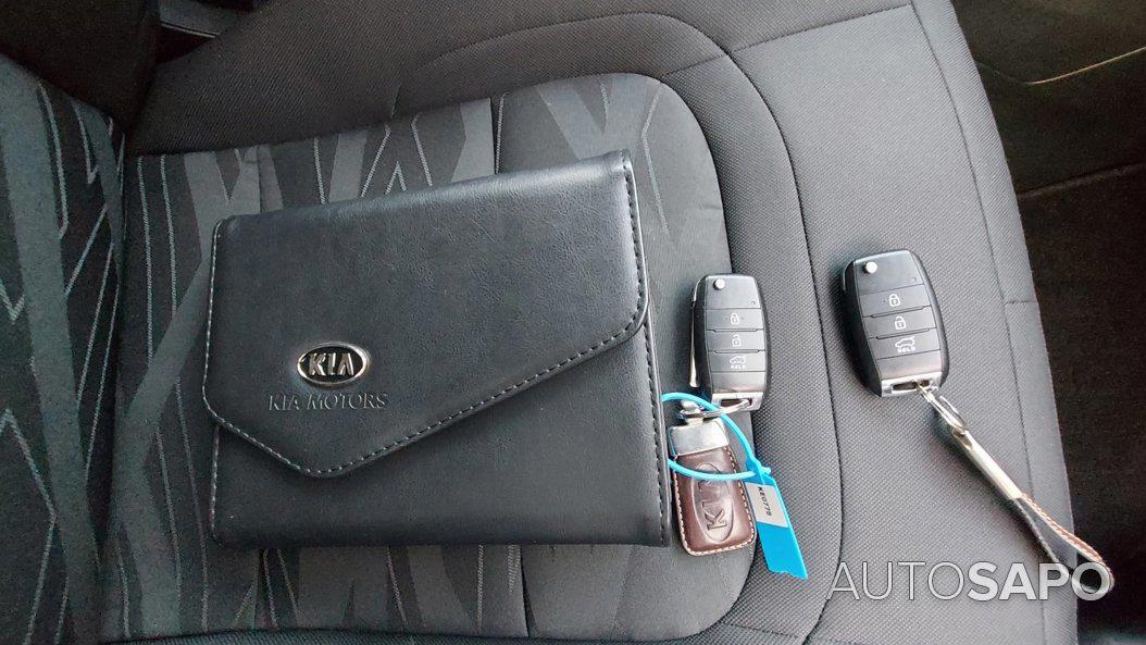 Kia Ceed 1.6 CRDi More Edition de 2014