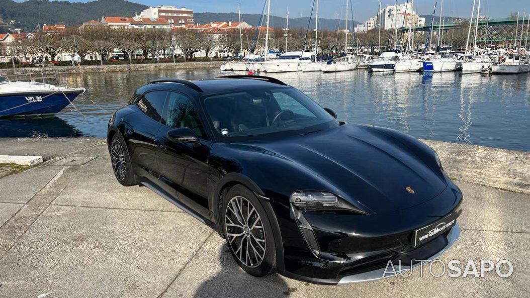 Porsche Taycan Cross Turismo 4S de 2022