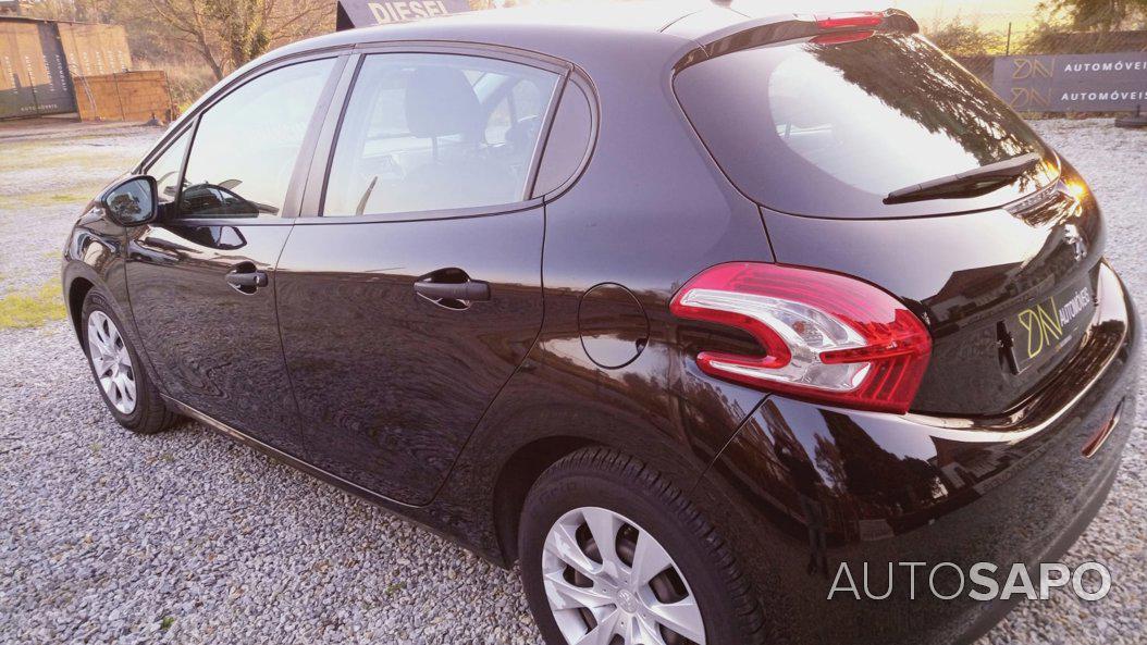 Peugeot 208 1.4 HDi Allure de 2013