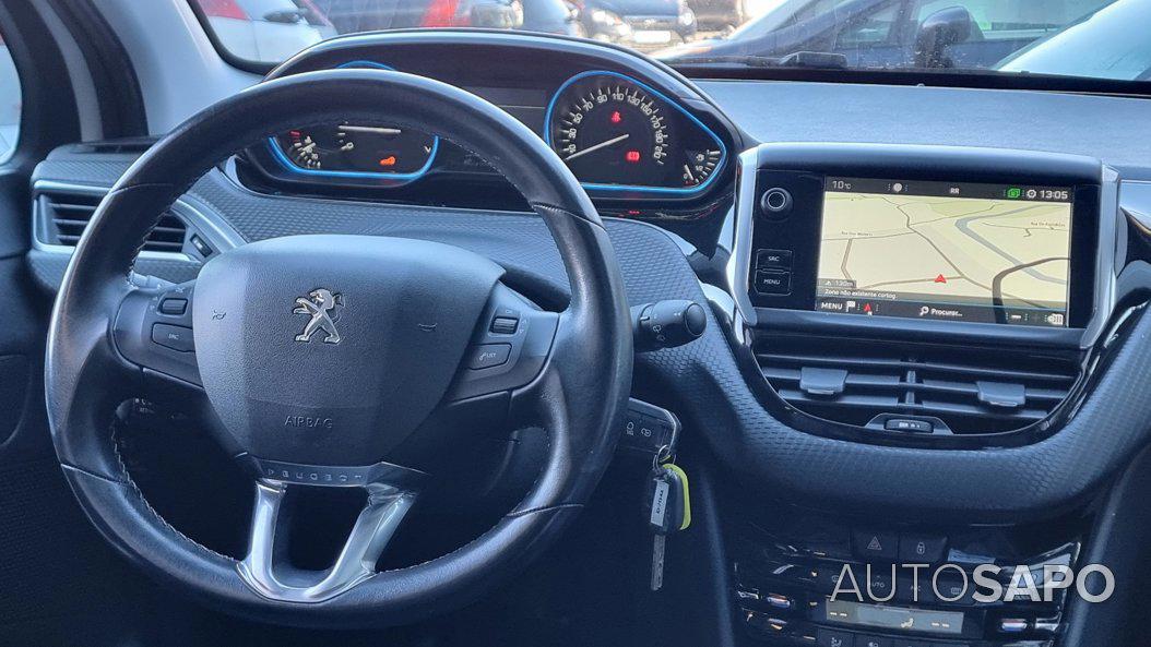 Peugeot 208 1.2 PureTech Style de 2018