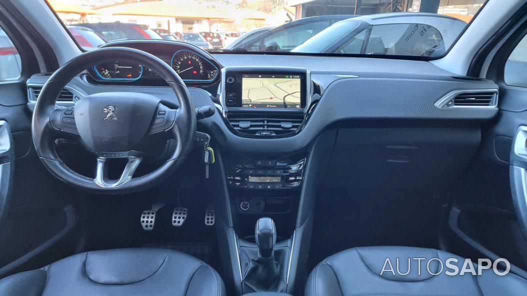 Peugeot 208 1.2 PureTech Style de 2018