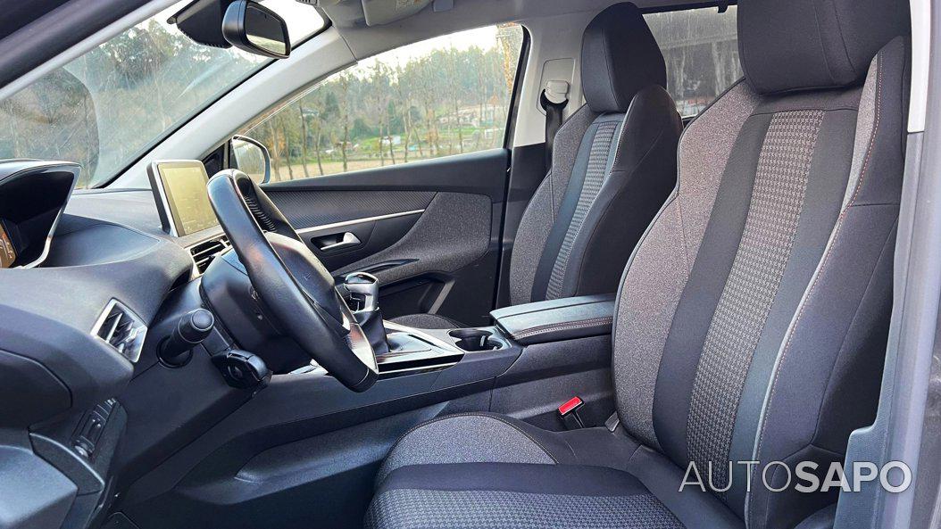 Peugeot 5008 1.5 BlueHDi Active de 2019