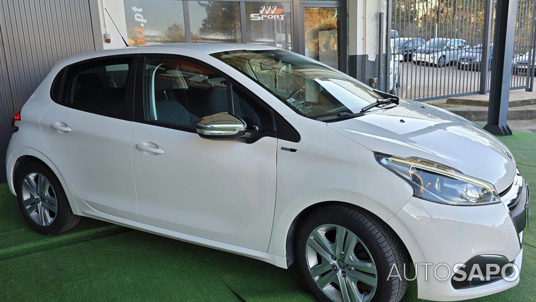 Peugeot 208 1.2 PureTech Style de 2016