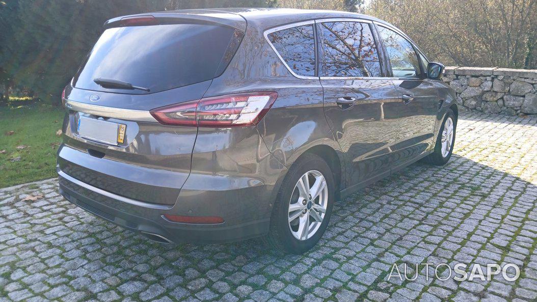 Ford S-Max 2.0 TDCi Titanium 7L de 2015