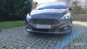 Ford S-Max 2.0 TDCi Titanium 7L de 2015