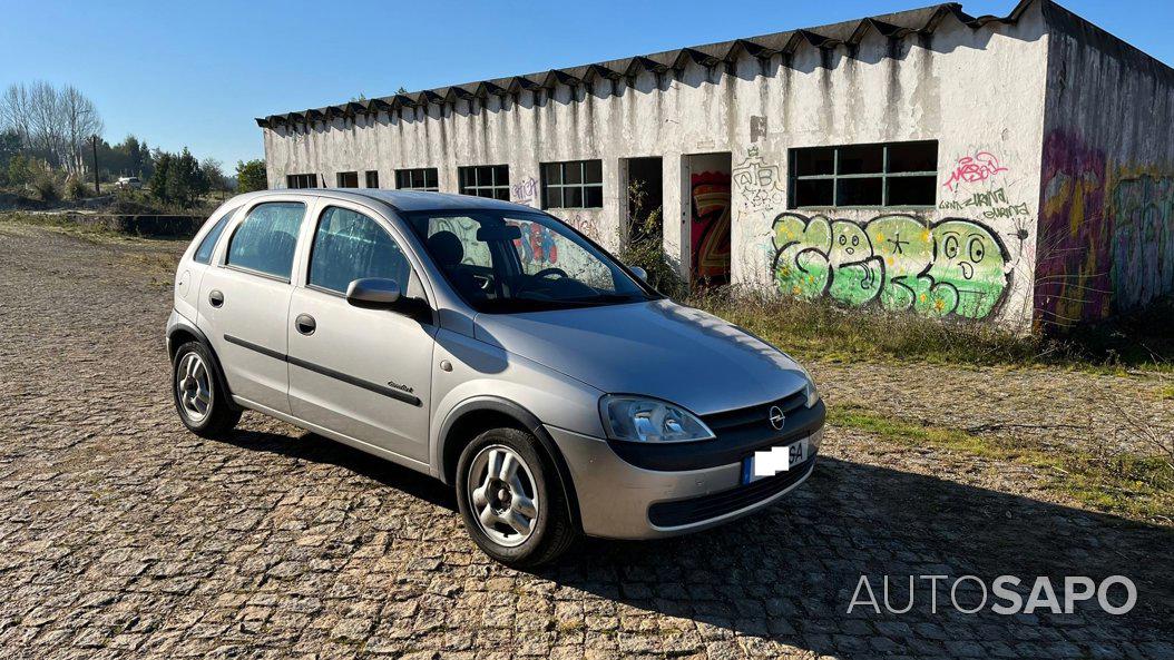 Opel Corsa 1.0 12V Confort de 2001