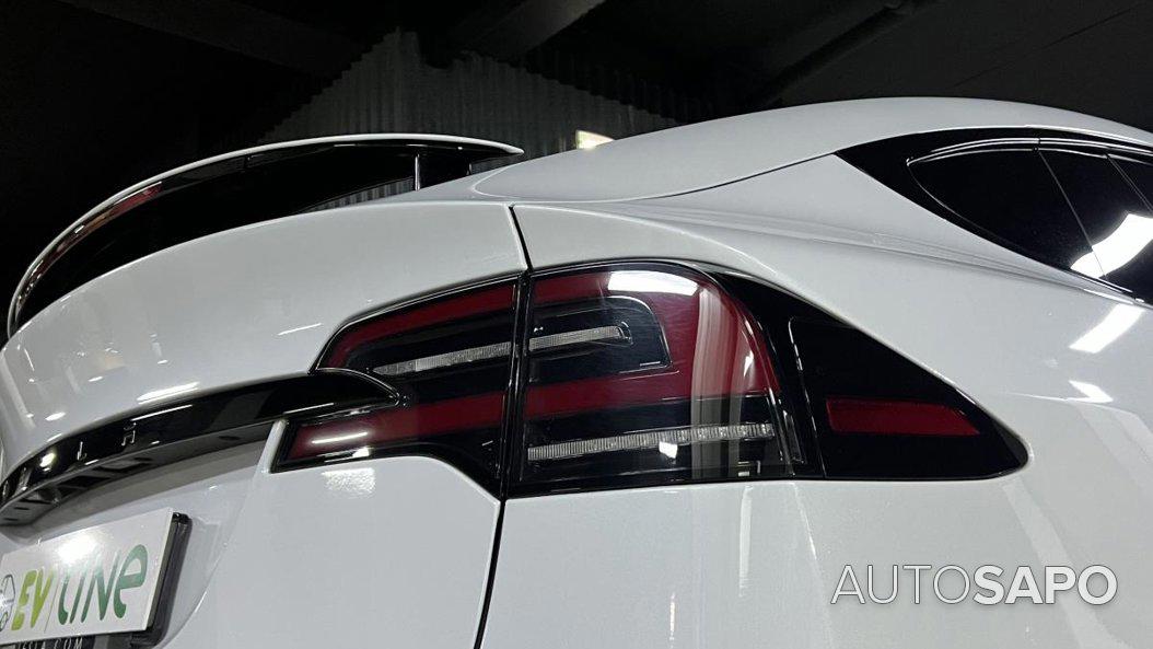 Tesla Model X Plaid AWD de 2023