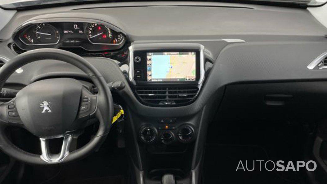 Peugeot 2008 1.2 PureTech Style de 2016