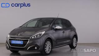 Peugeot 208 1.2 PureTech Life Signature de 2019