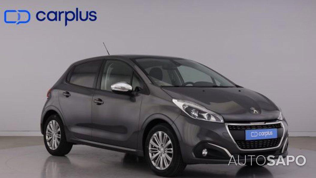 Peugeot 208 1.2 PureTech Life Signature de 2019