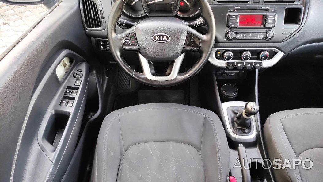 Kia Rio de 2012