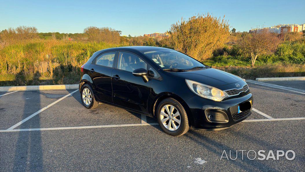 Kia Rio 1.2 CVVT LX de 2012