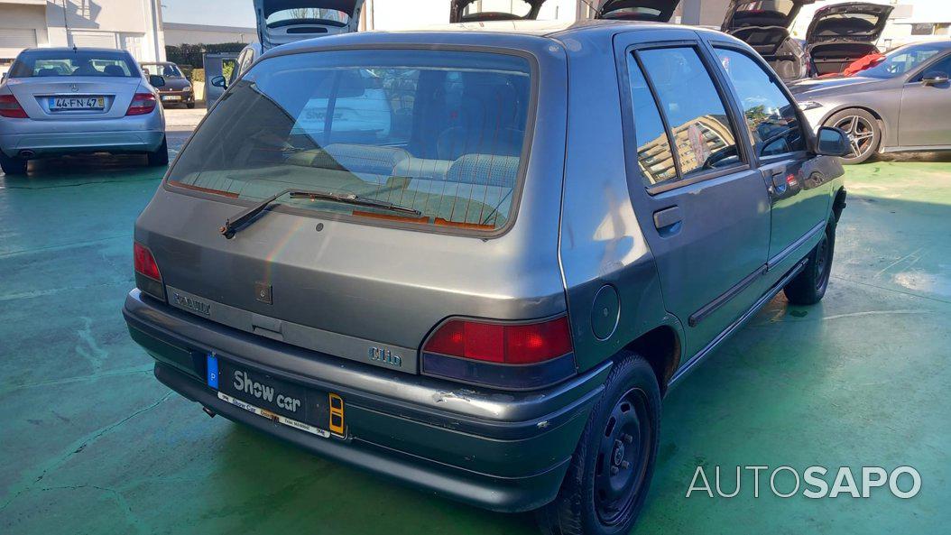 Renault Clio de 1993