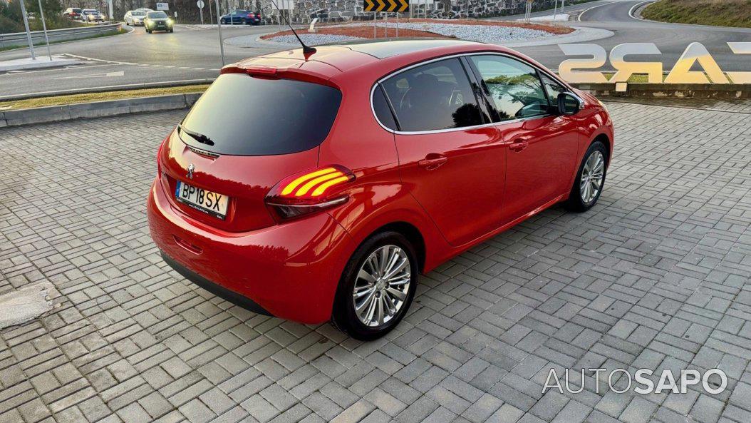 Peugeot 208 1.2 PureTech Allure de 2017