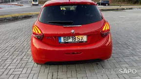 Peugeot 208 1.2 PureTech Allure de 2017