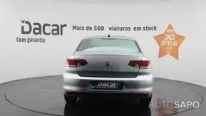 Volkswagen Passat 1.5 TSI Confortline DSG de 2020