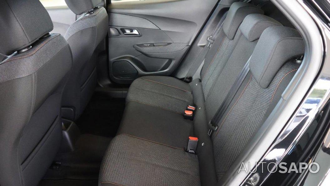 Peugeot 2008 1.2 PureTech Style de 2024