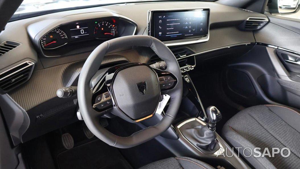 Peugeot 2008 1.2 PureTech Style de 2024
