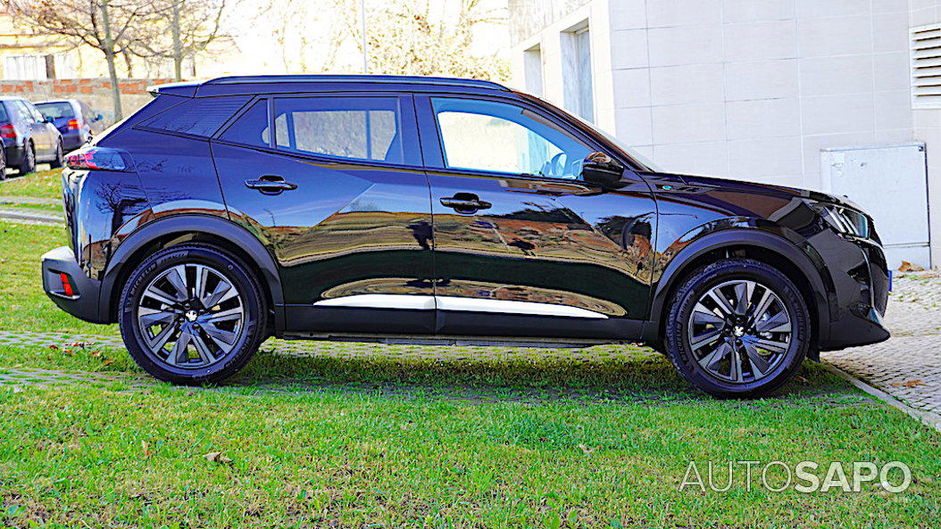 Peugeot e-2008 GT de 2021