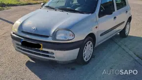 Renault Clio 1.2 RN de 2000