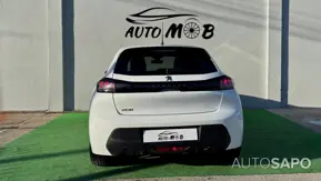 Peugeot 208 de 2021