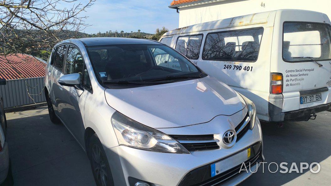 Toyota Verso 1.6 D-4D Comfort de 2014