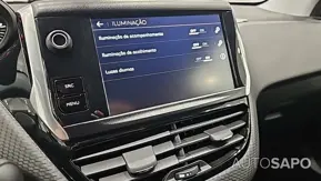 Peugeot 2008 1.2 PureTech Style de 2018