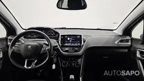 Peugeot 2008 1.2 PureTech Style de 2018