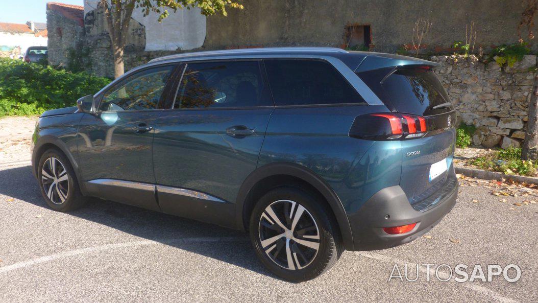 Peugeot 5008 1.2 PureTech Allure Pack EAT8 de 2017