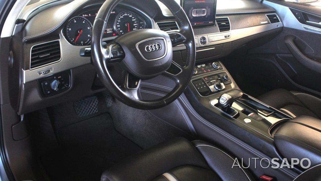 Audi A8 3.0 TDi V6 quattro Exclusive de 2012