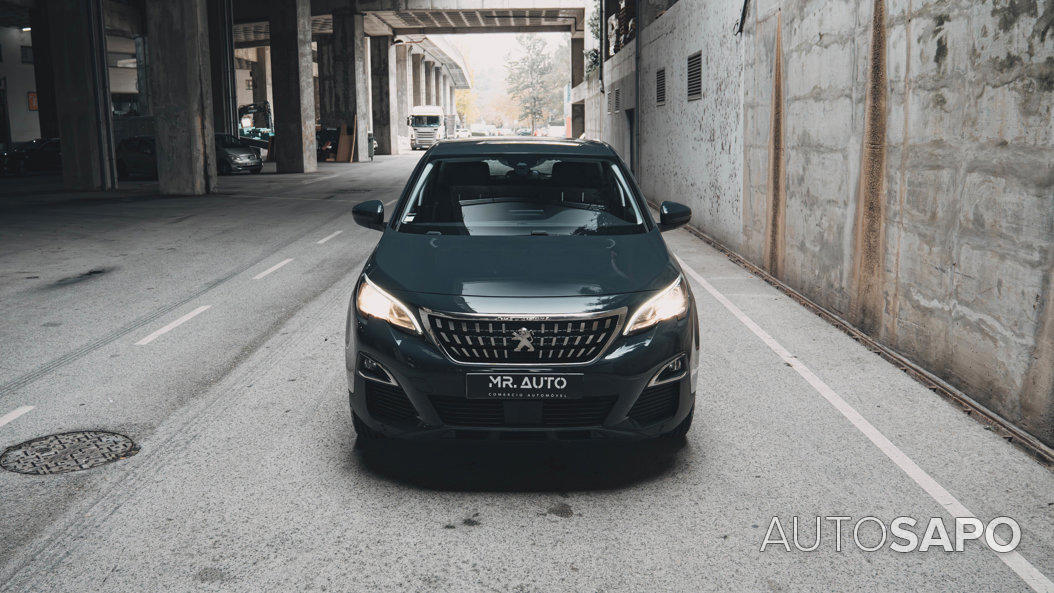 Peugeot 3008 1.6 BlueHDi Active de 2017