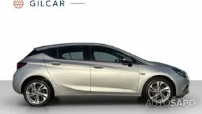 Opel Astra de 2017