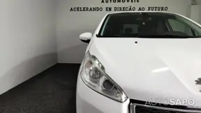 Peugeot 208 de 2012