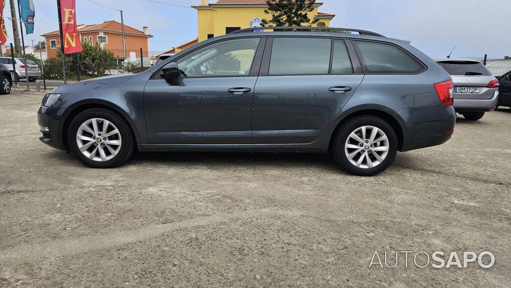 Skoda Octavia 1.6 TDi Ambition DSG de 2019