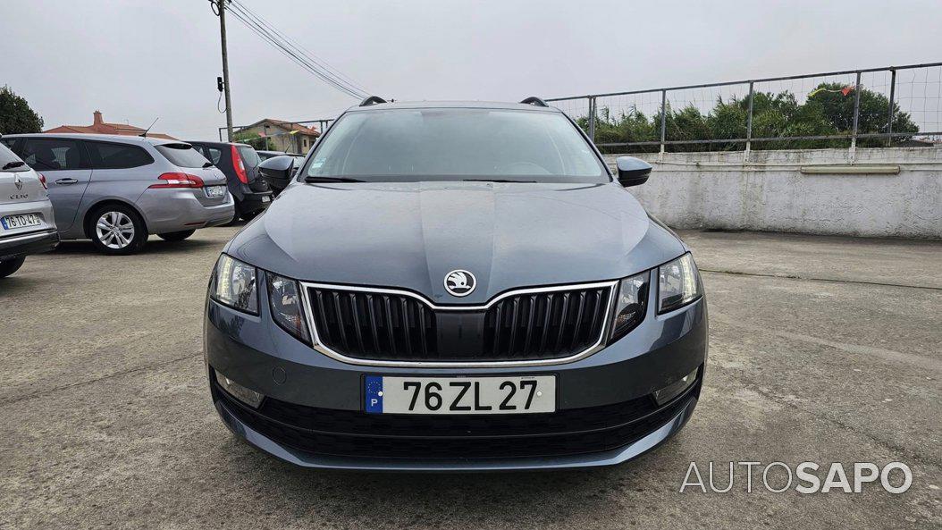 Skoda Octavia 1.6 TDi Ambition DSG de 2019