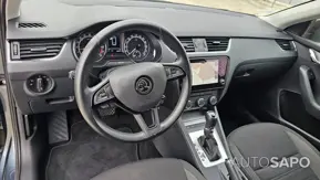 Skoda Octavia 1.6 TDi Ambition DSG de 2019