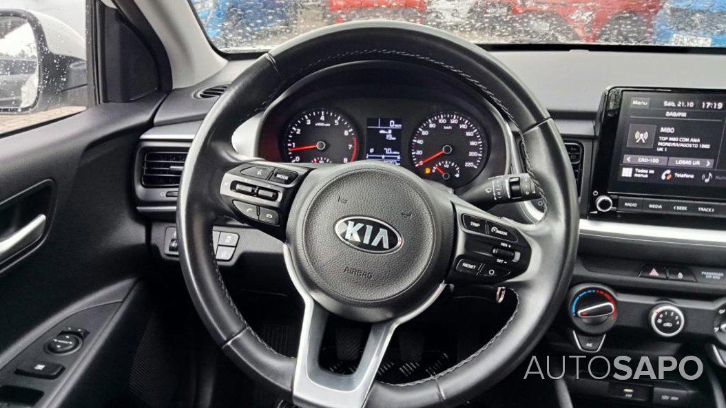 Kia Stonic 1.2 CVVT LX de 2021