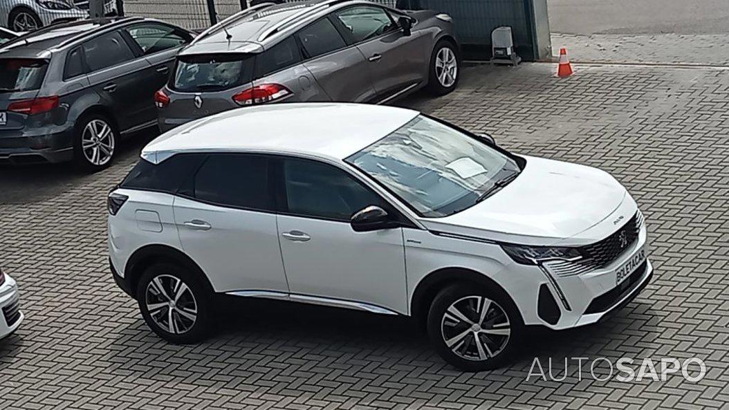 Peugeot 3008 1.6 Hybrid Allure Pack e-EAT8 de 2022