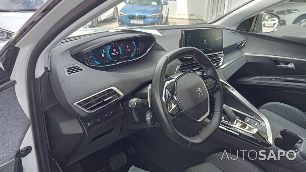 Peugeot 3008 1.6 Hybrid Allure Pack e-EAT8 de 2022