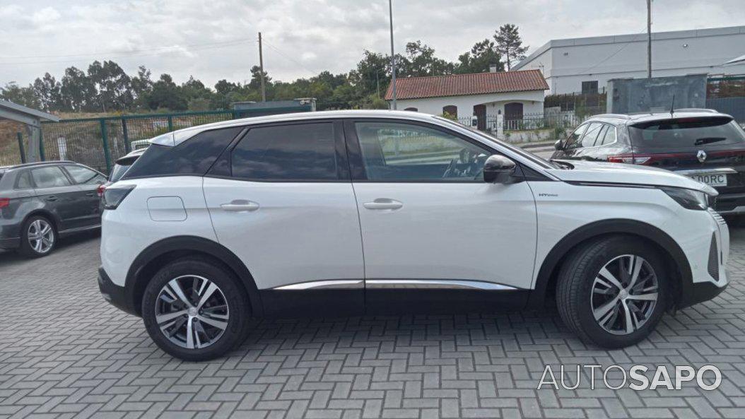 Peugeot 3008 1.6 Hybrid Allure Pack e-EAT8 de 2022