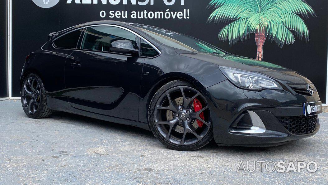 Opel Astra de 2012