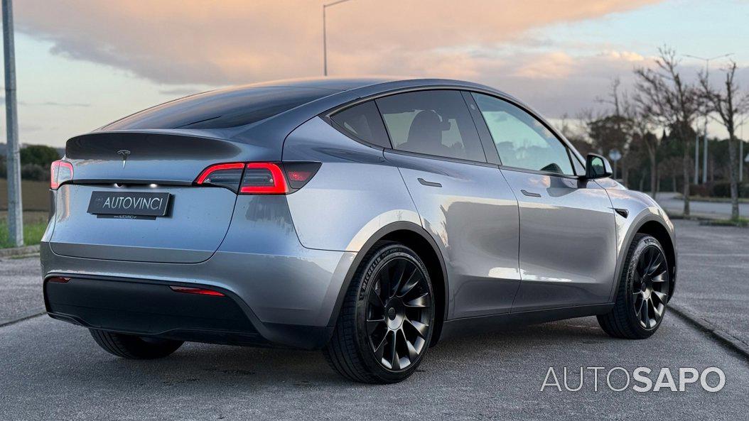 Tesla Model Y de 2024